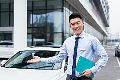 《最终幻想14》大量玩家排队登月 体验还算流畅